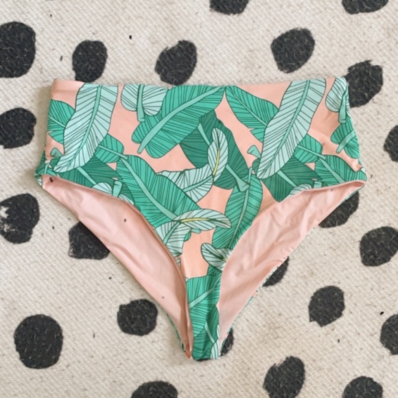 Forever 21 Tropical Bikini Bottom M - Picture 2 of 4